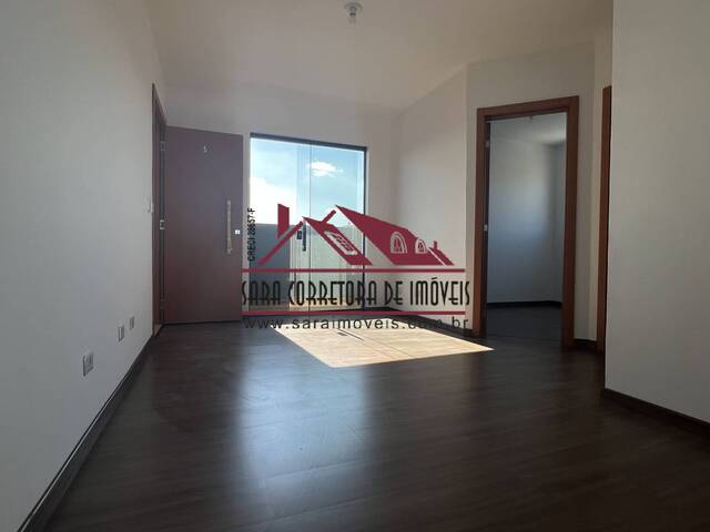 #667 - Apartamento para Venda em Colombo - PR