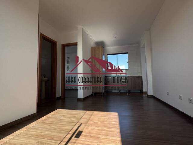 #667 - Apartamento para Venda em Colombo - PR