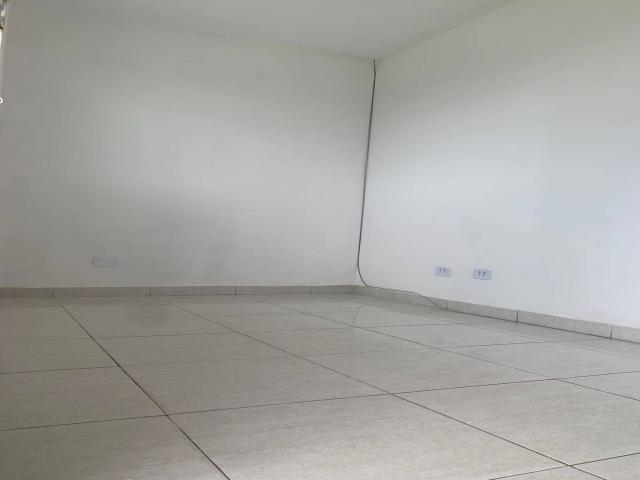 Casa para Venda em Colombo - 4