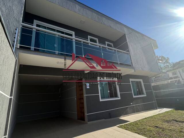 #489 - Sobrado para Venda em Curitiba - PR