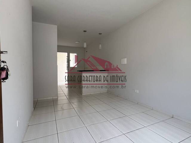 #606 - Casa em condomínio para Locação em Colombo - PR