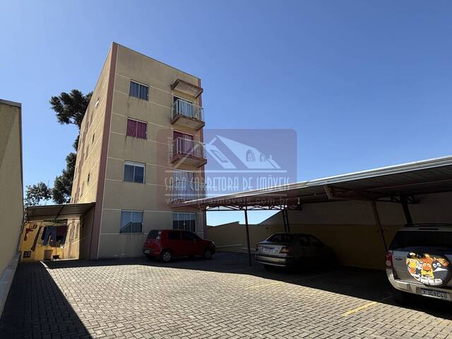 #689 - Apartamento para Venda em Colombo - PR
