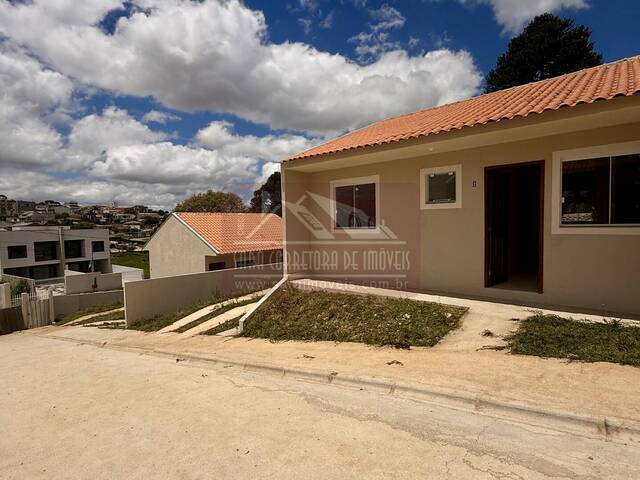 #694 - Casa para Venda em Colombo - PR