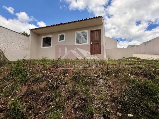 #696 - Casa em condomínio para Venda em Colombo - PR