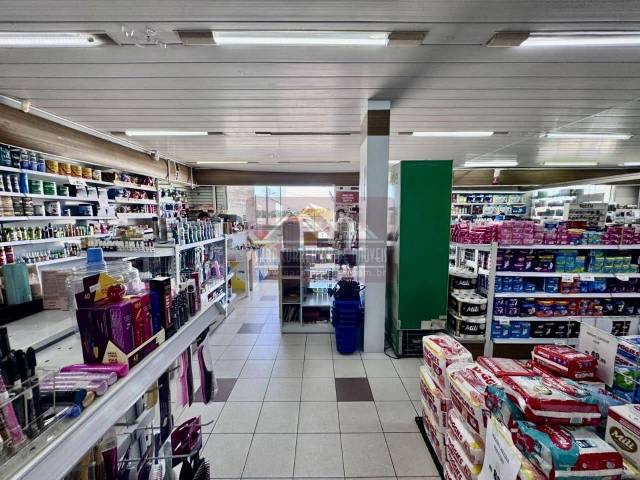 Sala para Venda em Colombo - 5