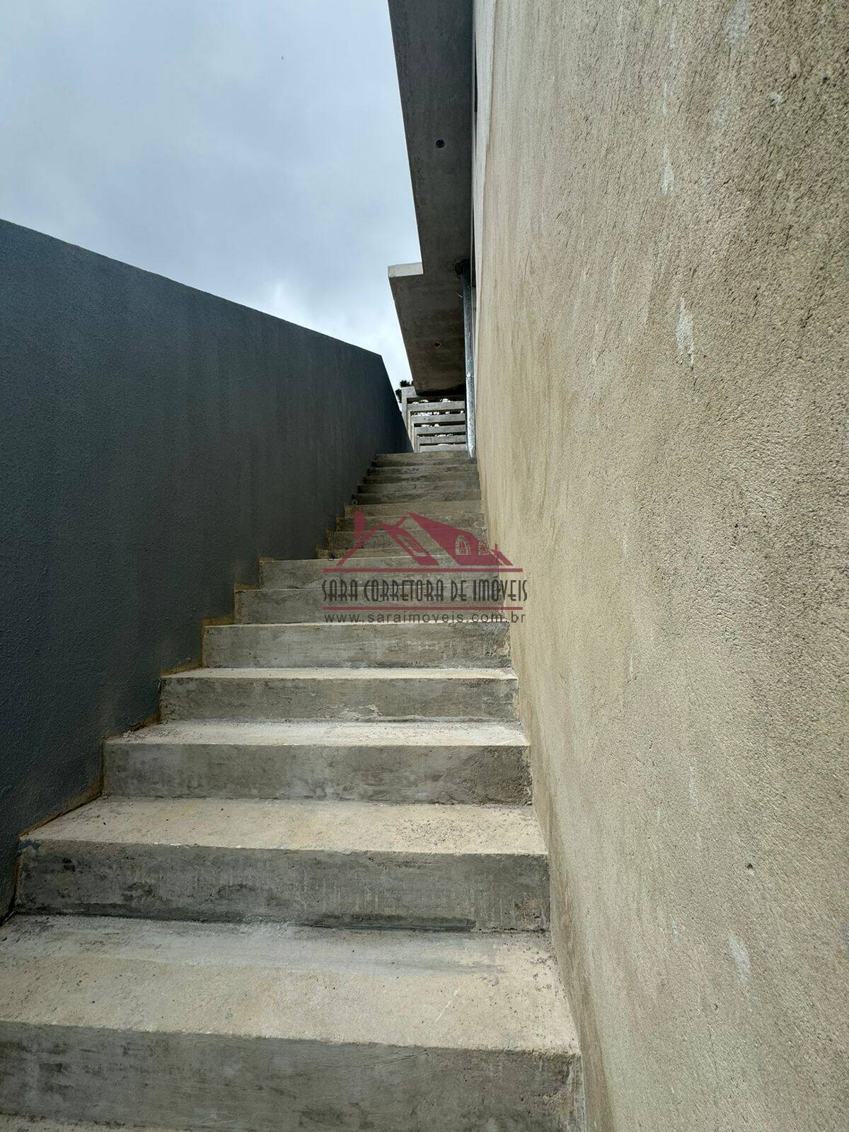 Casa à venda com 2 quartos, 80m² - Foto 7