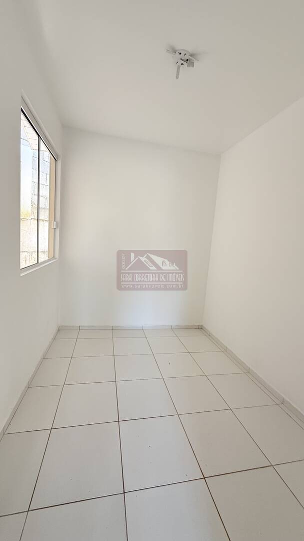 Casa para alugar com 3 quartos, 50m² - Foto 8