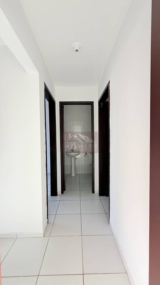 Casa para alugar com 3 quartos, 50m² - Foto 7