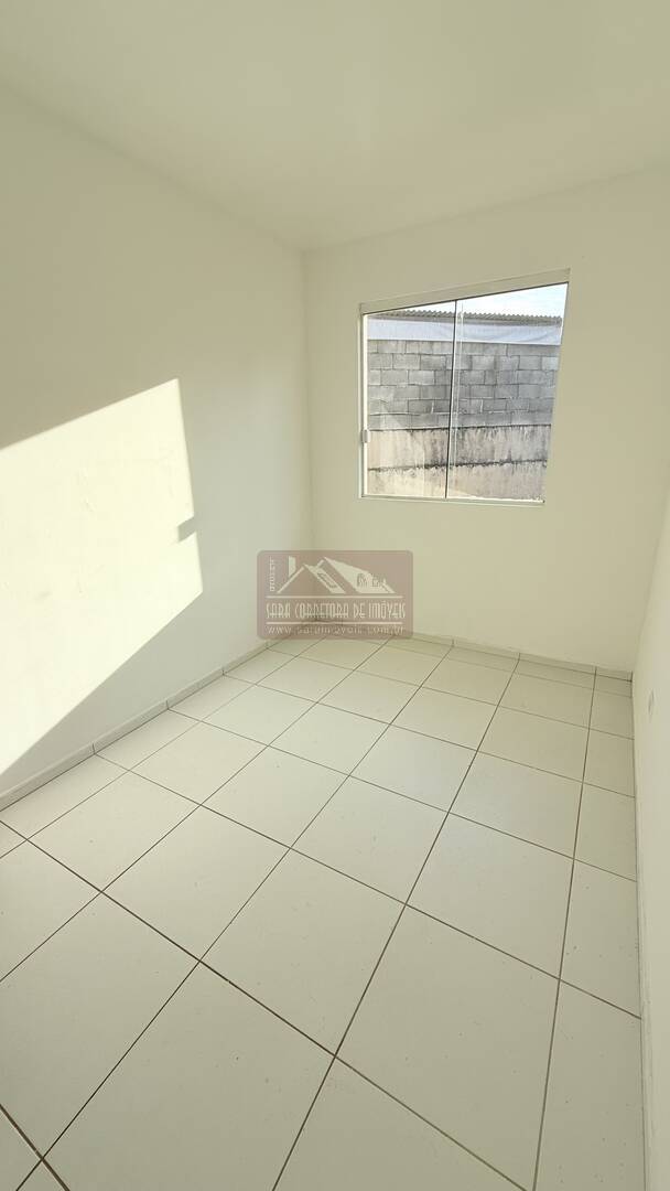 Casa para alugar com 3 quartos, 50m² - Foto 9