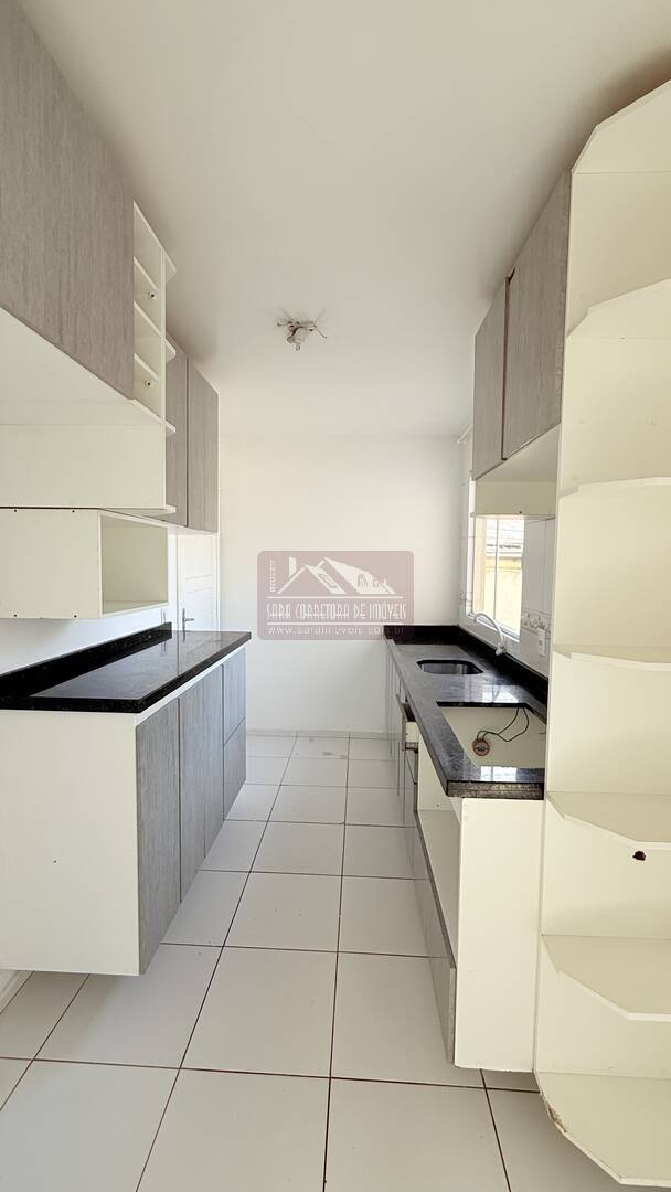 Casa para alugar com 3 quartos, 50m² - Foto 6