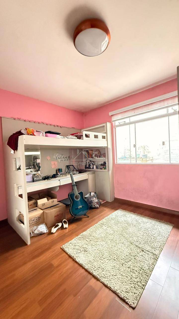Casa, 3 quartos, 200 m² - Foto 4