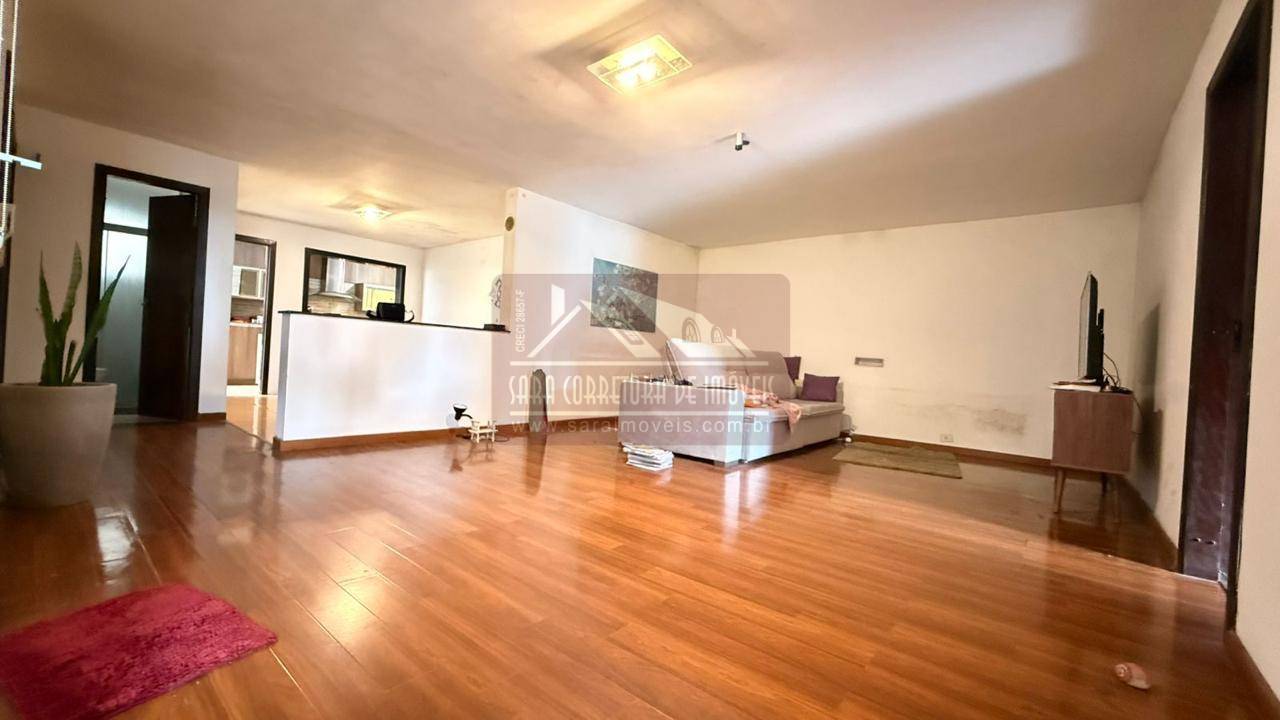Casa, 3 quartos, 200 m² - Foto 1