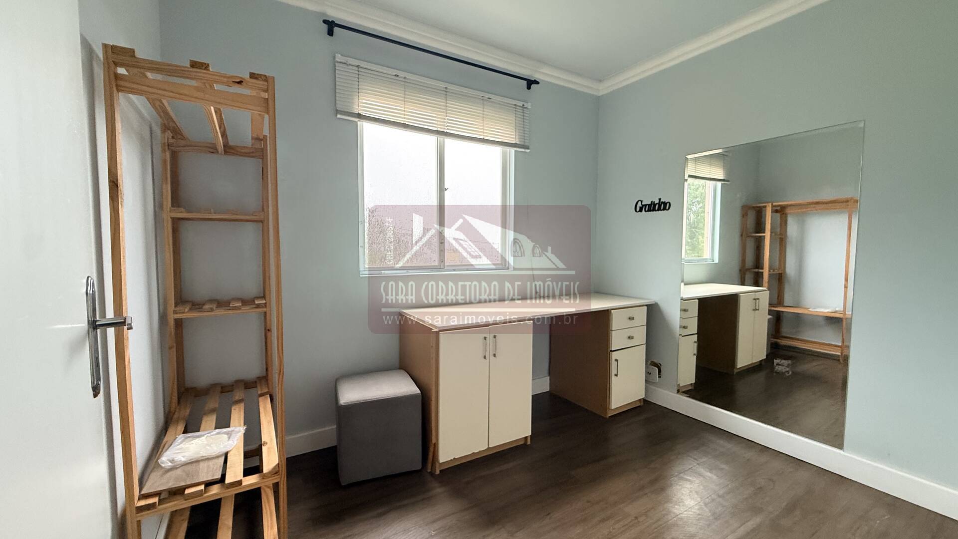 Locação - Apartamento Residencial Semi Mobiliado São Gabriel Colombo